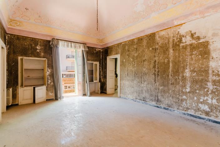 Image No.34-7 Bed Mansion for sale