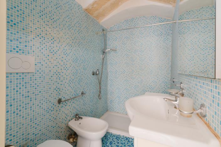 Image No.9-1 Bed Apartment for sale