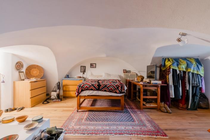 Image No.29-2 Bed Townhouse for sale