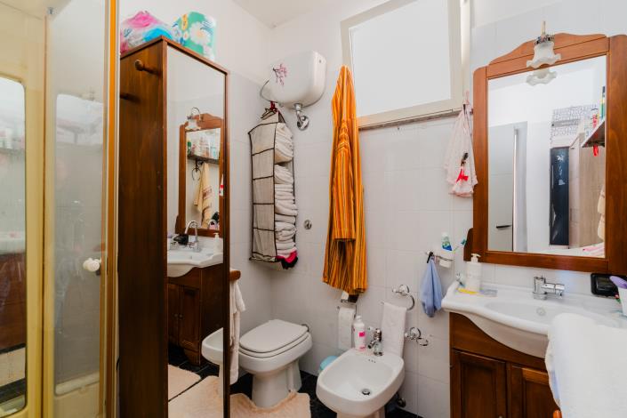 Image No.8-5 Bed Villa / Detached for sale