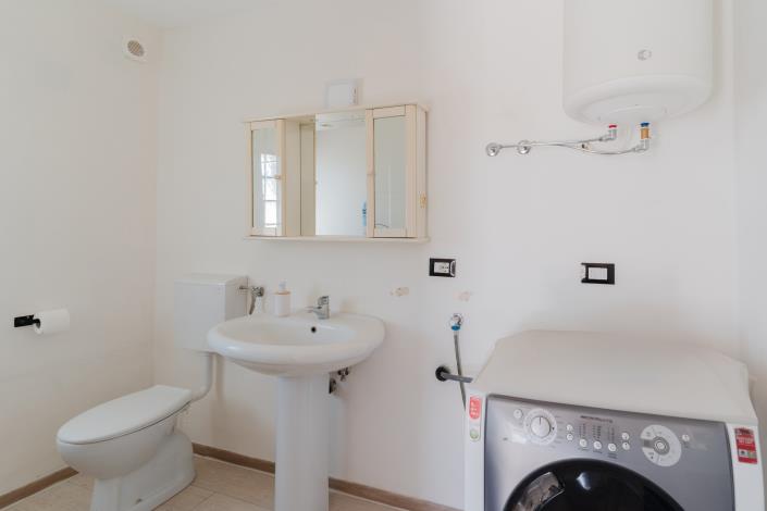 Image No.21-1 Bed Apartment for sale