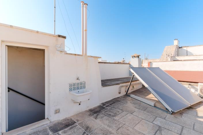 Image No.15-3 Bed Townhouse for sale