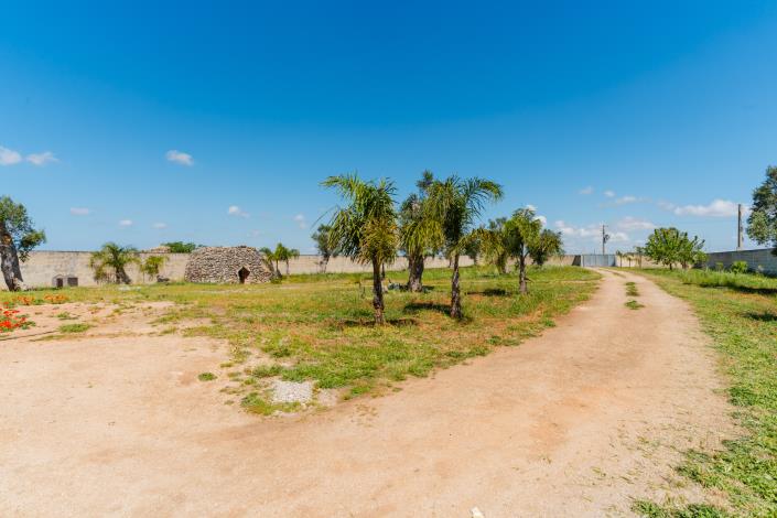 Image No.8-2 Bed Villa / Detached for sale