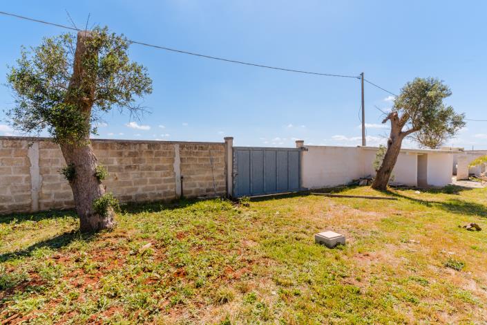 Image No.11-2 Bed Villa / Detached for sale