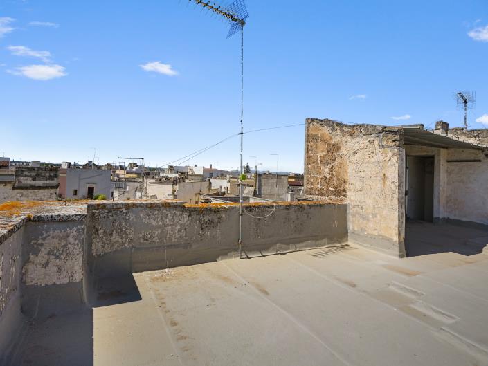 Image No.21-2 Bed Apartment for sale