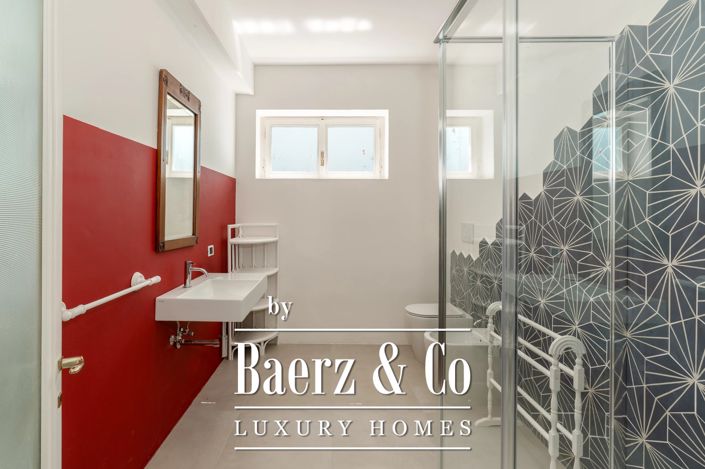 Image No.20-3 Bed Villa for sale