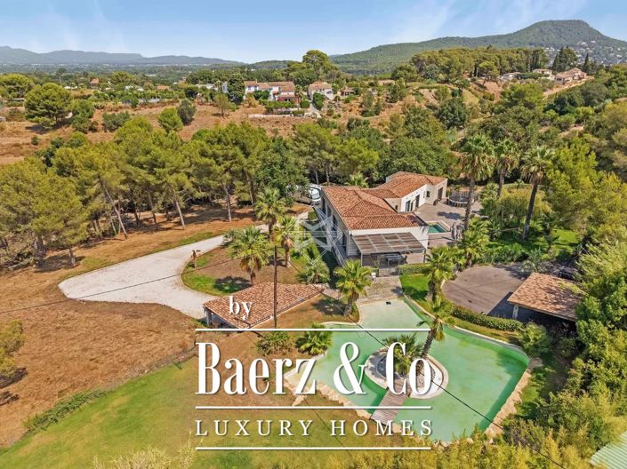 Image No.2-Villa de 7 chambres à vendre à Le Pradet