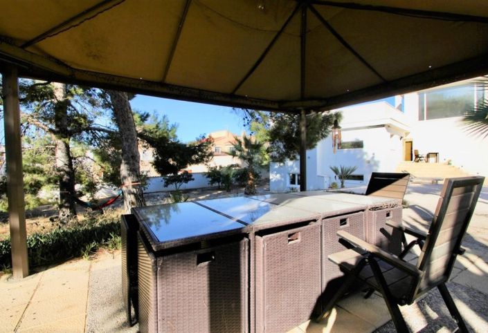 Image No.4-3 Bed Villa for sale