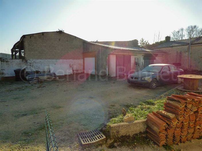 Image No.17-1 Bed House for sale