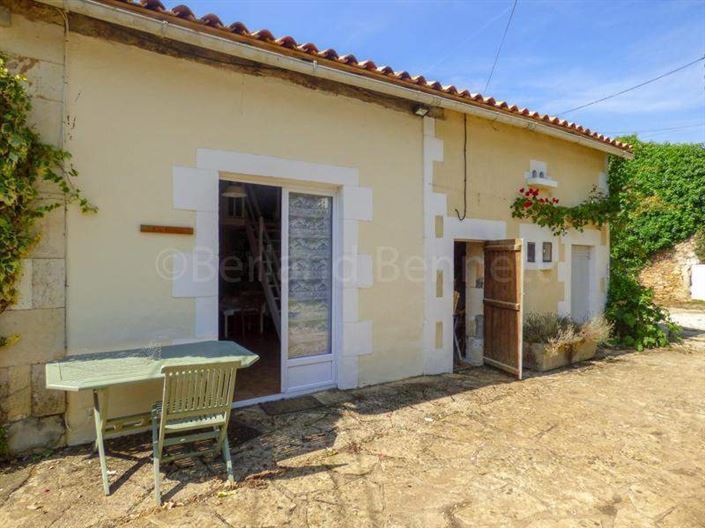 Image No.13-Maison de 9 chambres à vendre à Sauzé-Vaussais