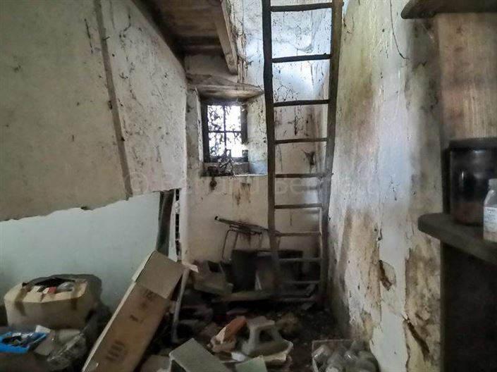 Image No.6-House for sale