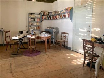 29a2430e-8a22-5608-9d6a-0e88e5c2ef20