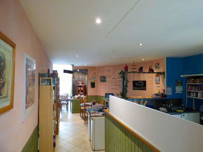 Image No.5-2 Bed House for sale