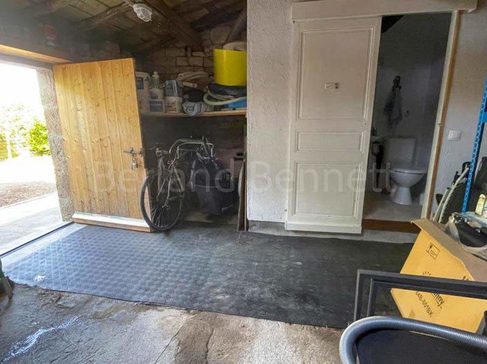 Image No.15-3 Bed House for sale