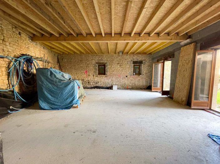 Image No.4-Maison à vendre à Chef-Boutonne