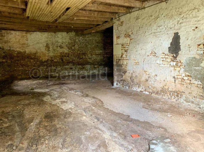 Image No.9-2 Bed House for sale