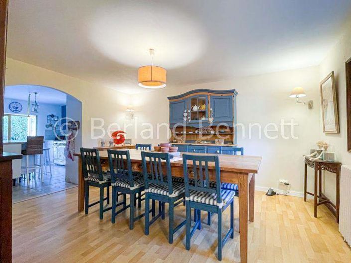 Image No.4-4 Bed House for sale