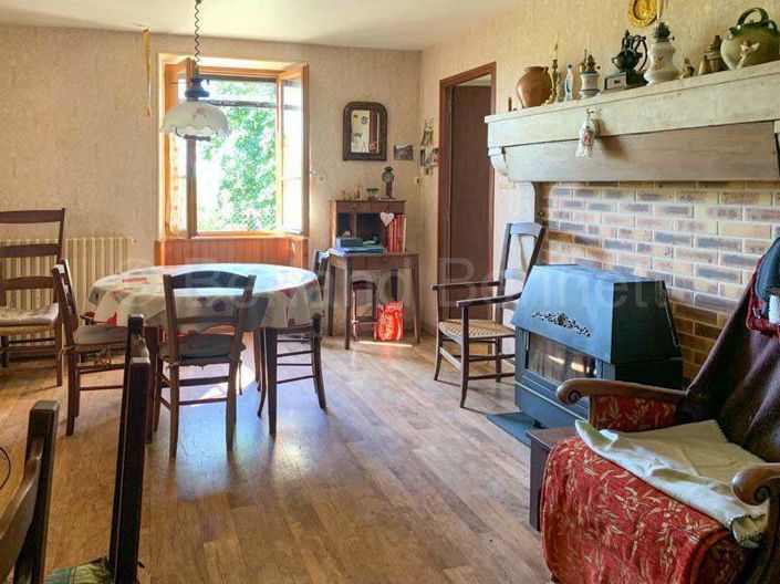 Image No.4-Maison de 4 chambres à vendre à Ruffec