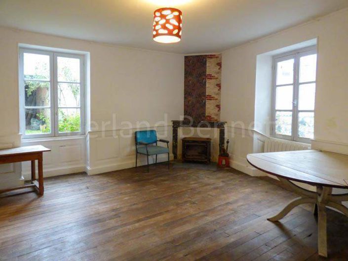 Image No.8-Maison de 3 chambres à vendre à Chef-Boutonne