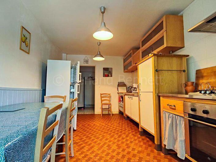 Image No.16-Maison de 7 chambres à vendre à Sauzé-Vaussais