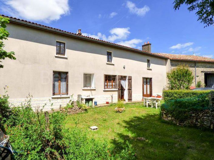 Image No.18-Maison de 4 chambres à vendre à Sauzé-Vaussais