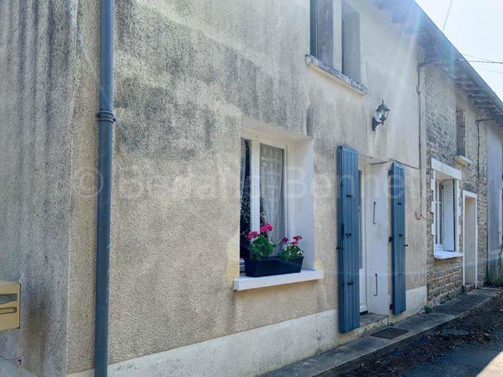 Image No.11-5 Bed House for sale