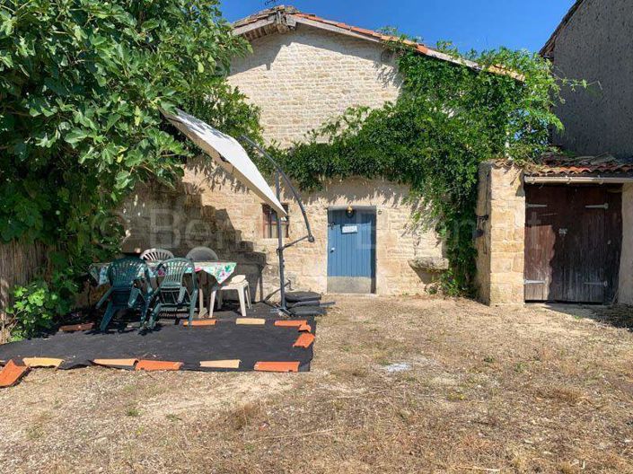 Image No.13-5 Bed House for sale