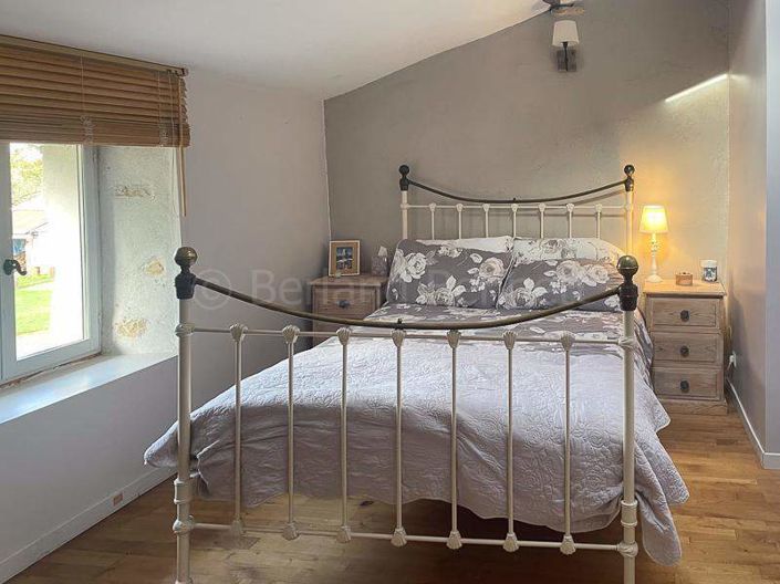 Image No.14-3 Bed House for sale