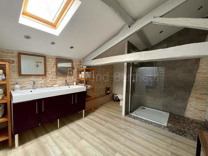 Image No.19-3 Bed House for sale