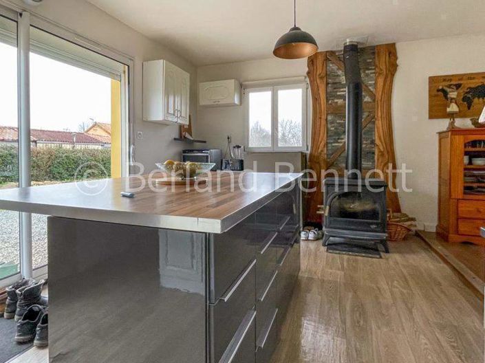 Image No.5-Maison de 4 chambres à vendre à Ruffec