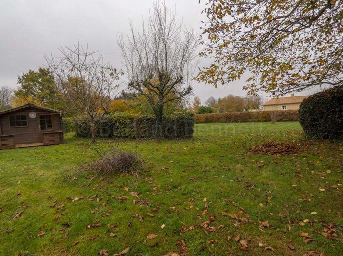 Image No.13-Maison de 3 chambres à vendre à Sauzé-Vaussais
