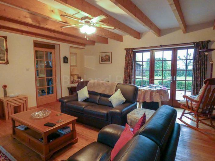 Image No.5-Maison de 3 chambres à vendre à Sauzé-Vaussais