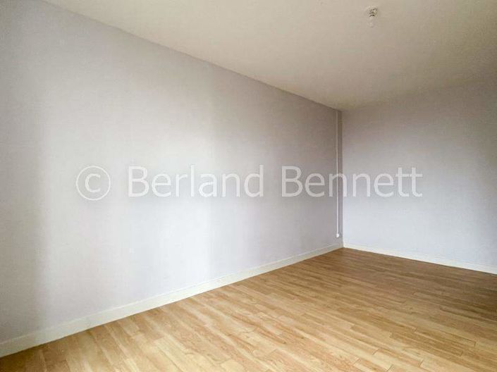 Image No.6-Maison de 3 chambres à vendre à Sauzé-Vaussais