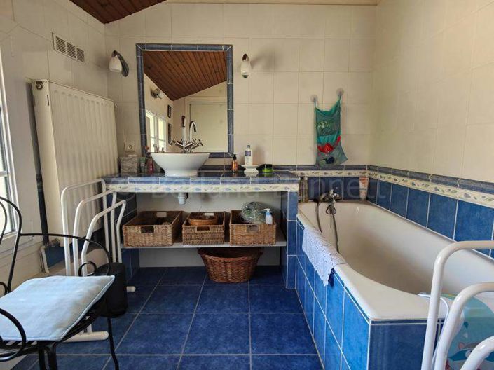 Image No.17-Maison de 4 chambres à vendre à Civray