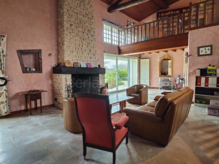 Image No.9-Maison de 4 chambres à vendre à Civray