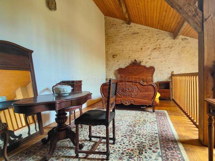 Image No.6-Maison de 1 chambre à vendre à Sauzé-Vaussais