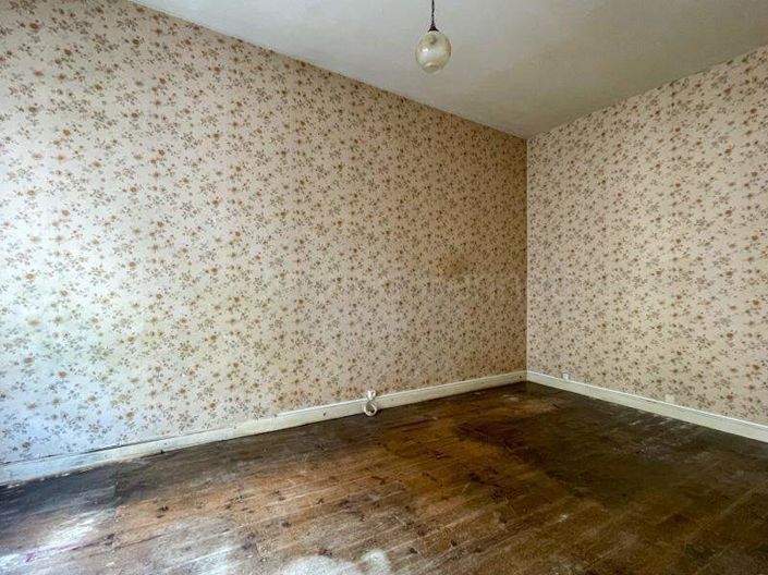 Image No.3-Maison de 2 chambres à vendre à Sauzé-Vaussais