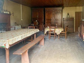 8d634ce7-13ae-bd49-ce73-e56c3075c127