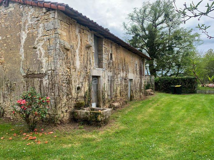 Image No.11-Maison de 3 chambres à vendre à Ruffec