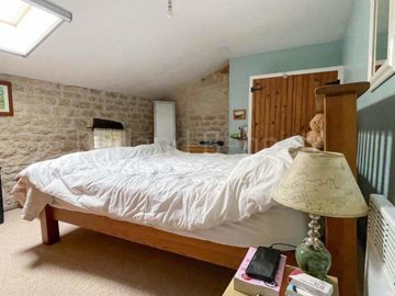 25fb8f98-8427-32cb-f7f8-23b5f4f6b22a