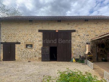 c75eb9eb-dd17-0b10-3587-34d69519b1ae