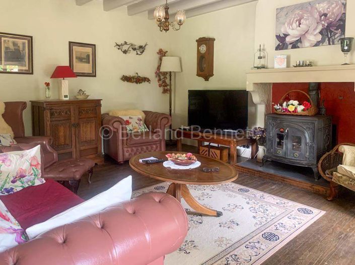 Image No.4-Maison de 3 chambres à vendre à Sauzé-Vaussais