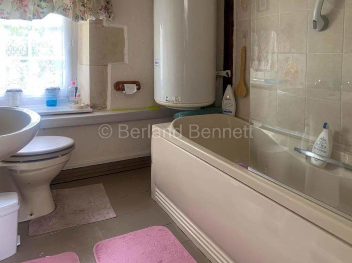 Image No.9-Maison de 3 chambres à vendre à Sauzé-Vaussais