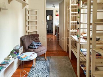 832c3220-ea9b-b334-fb07-94b330e3b65a