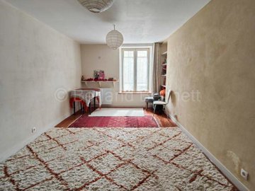 2e05e311-e9d0-6bd4-2c7a-49e9a03641b4