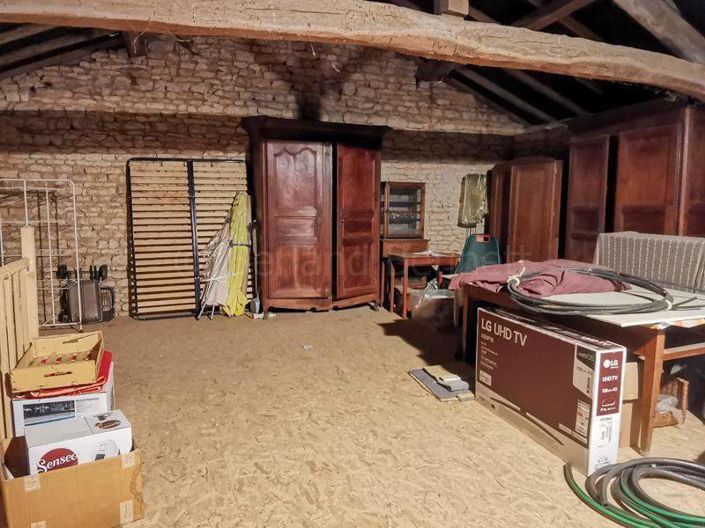 Image No.17-Maison de 2 chambres à vendre à Civray