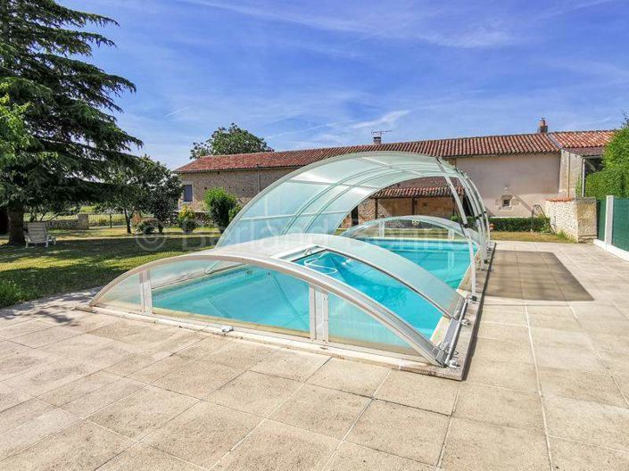 Image No.20-Maison de 2 chambres à vendre à Civray