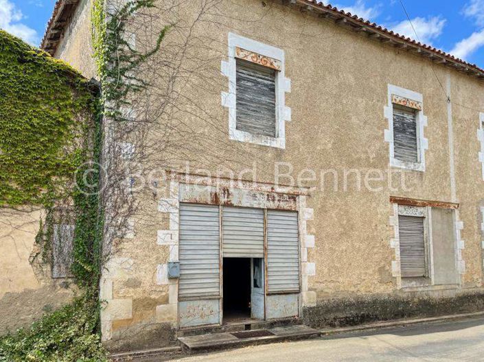 Image No.7-Maison de 7 chambres à vendre à Sauzé-Vaussais
