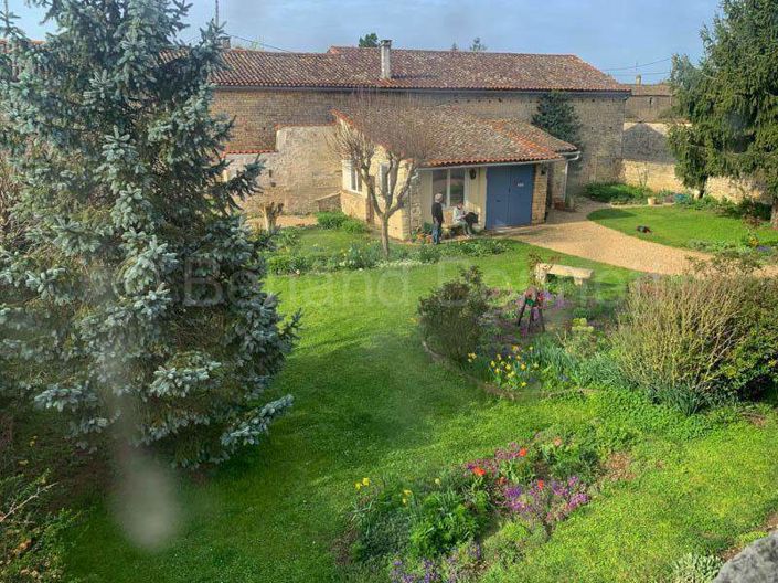 Image No.17-Maison de 5 chambres à vendre à Chef-Boutonne