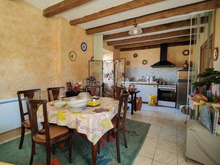 Image No.5-Maison de 4 chambres à vendre à Sauzé-Vaussais